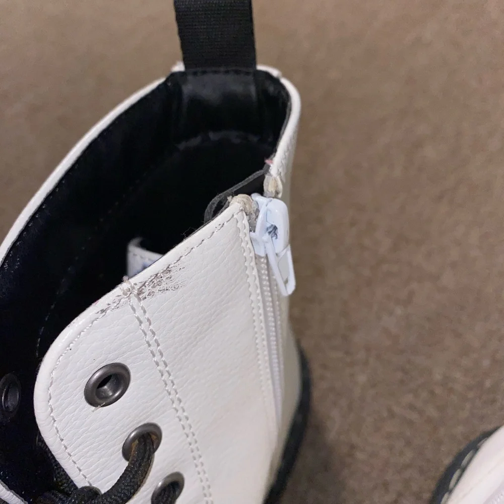 White UNIONBAY Boots - Picture 4 of 7